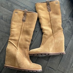 Ugg wedge boots